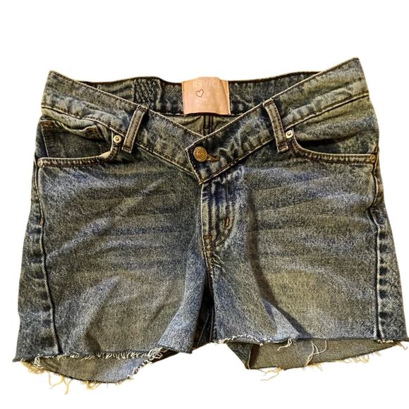 REVICE Denim V Cut Waistband Low Waist Cutoff Micro Shorts Size 26 Y2K Boho - Picture 2 of 10
